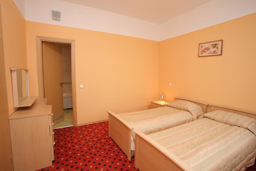 Hotel Belorus Druskininkai Zimmer foto